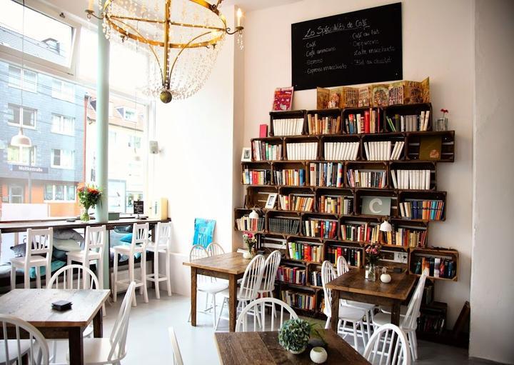 Cafe Livres